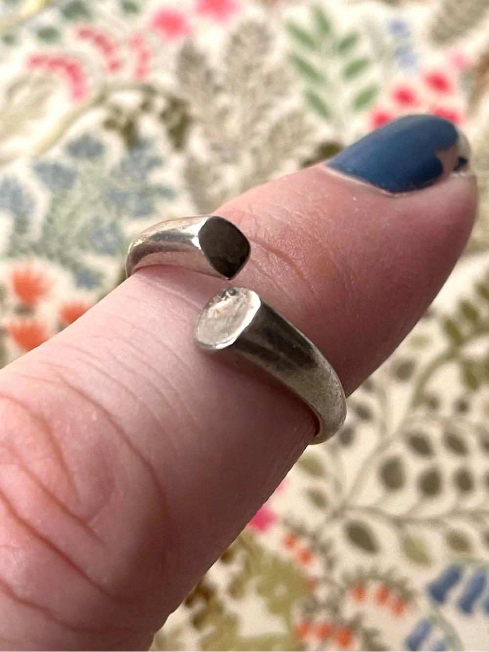 Vintage stamped 925 sterling silver torque ring sz 6-6.25 sleek minimalist
